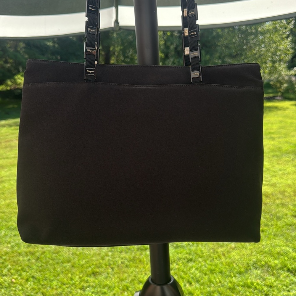 Salvatore Ferragamo Elegant Black Women's Handbag